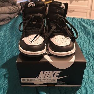 Air Jordan 1 Retro High OG men’s size 7